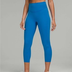 Lululemon Base Pace 23” Leggings size 8 - Poolside